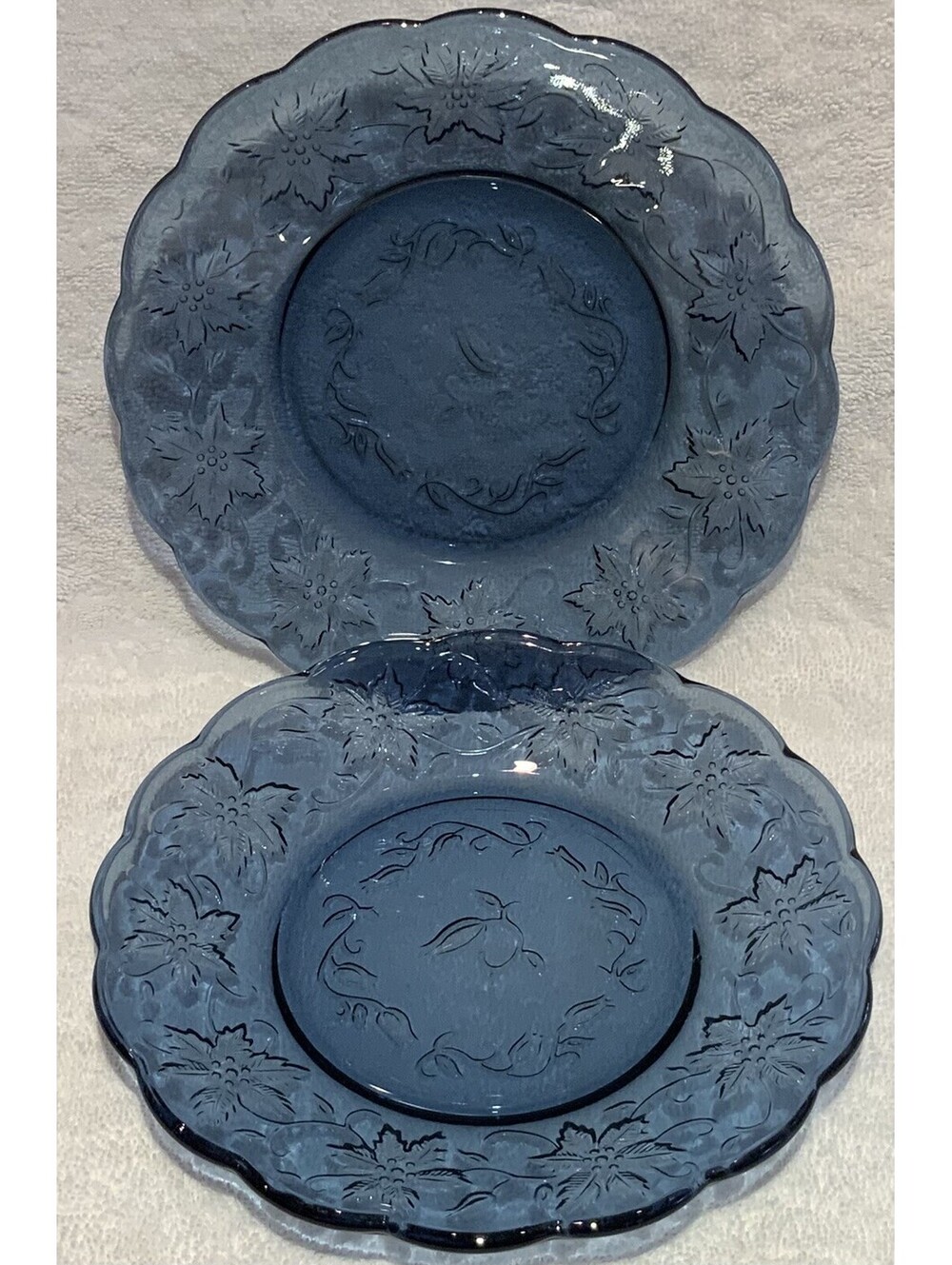 Vintage Princess House Fantasia Sapphire Blue 8” Salad/Desert Plates Set of Two